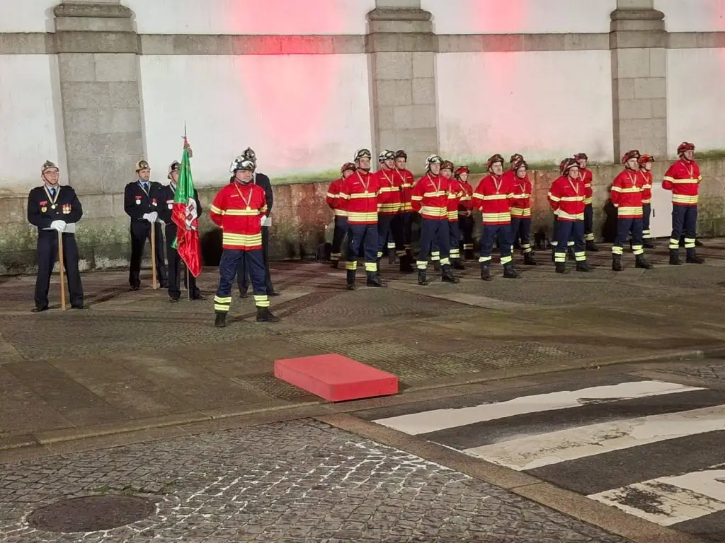 Cerimónia oficial dos Bombeiros de Nespereira